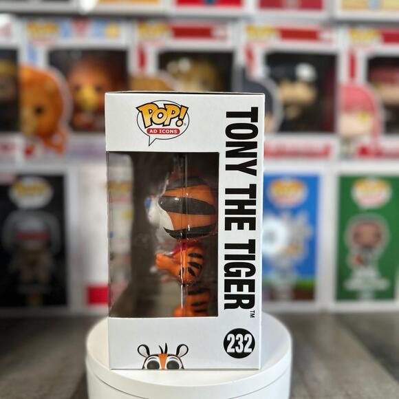 Tony the Tiger Funko Pop - Picture 2 of 6
